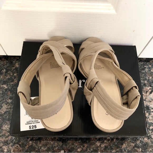 George Shoes Beige Open-Toe Heels/Sandals - Picture 9 of 10